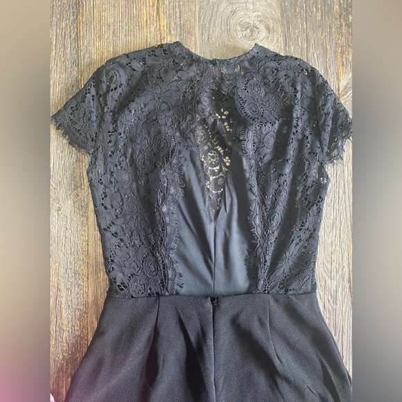 Dynamite Romper with lace ✨ - Picture 6 of 10